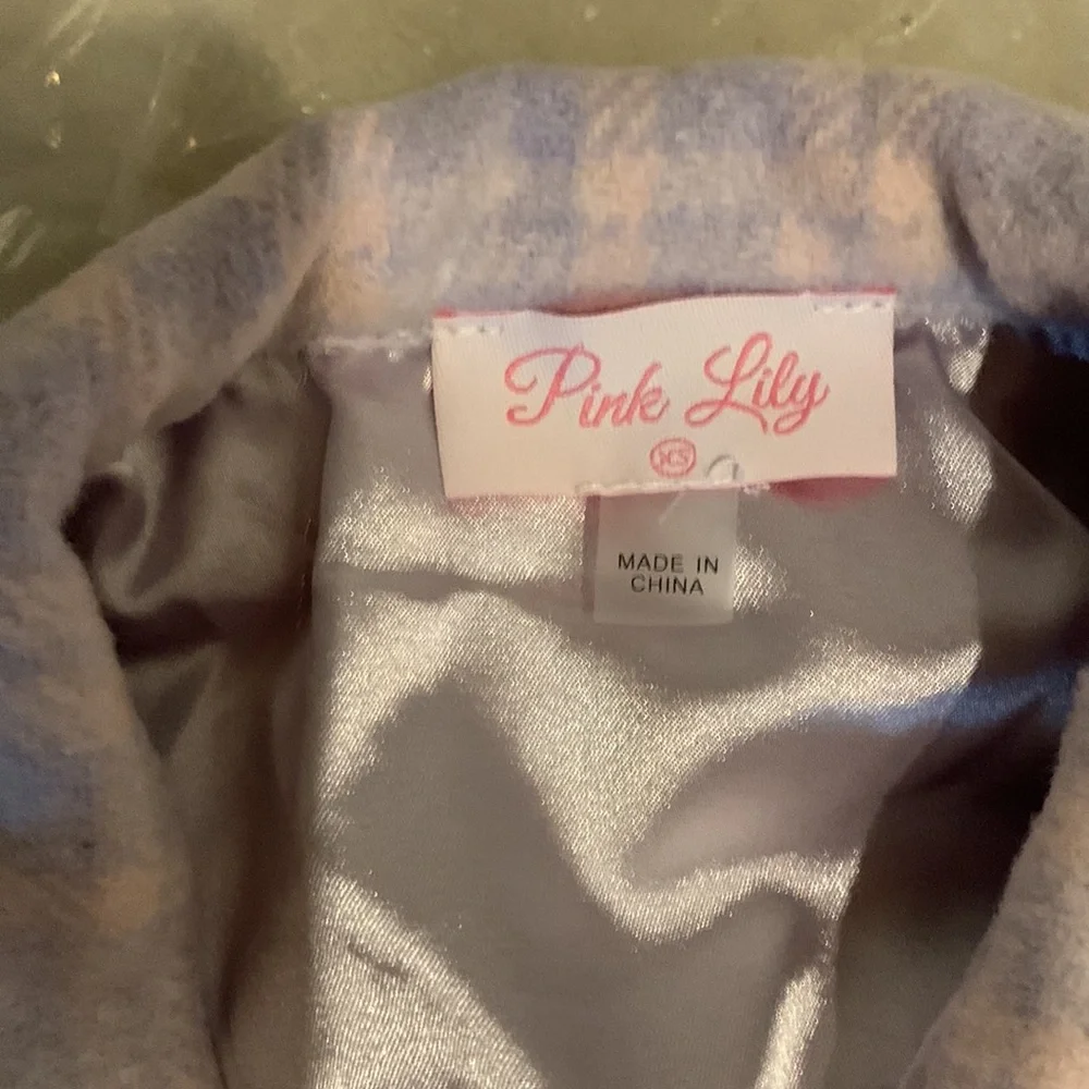 Pink Lily shacket - Picture 2 of 5